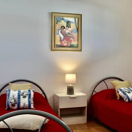 2 Pieces Avec Climatisation, 4 Couchages, A 100m De La - Fr-1-252a-33 * Villeneuve-Loubet
